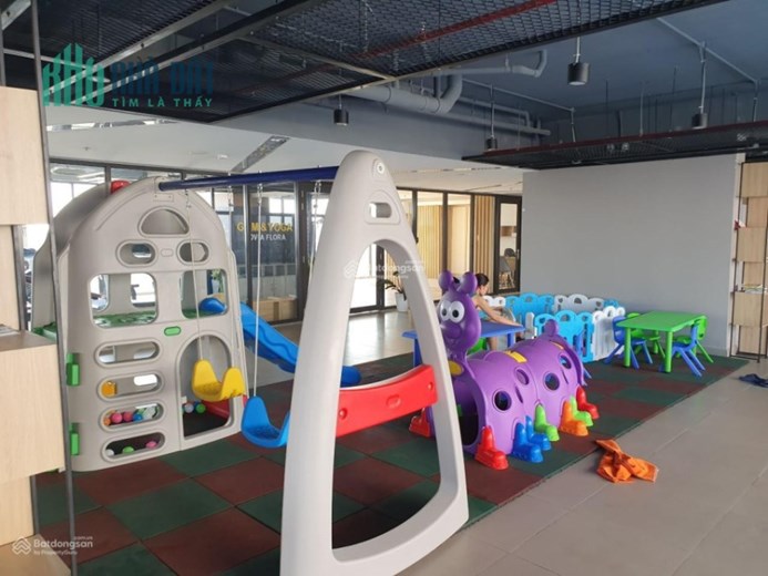Chính chủ bán gấp căn hộ Flora Novia mặt tiền Phạm Văn Đồng, 56 m2, giá 2.5  tỷ có VAT, LH: