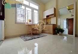 Cho thuê căn hộ Mới BANCOL rộng - Phòng ngủ BẾP Riêng ngay Etown Cộng Hòa