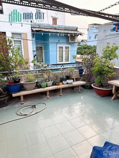Bán nhà đẹp đường Trần Văn Quang, Tân Bình, 36m2, 4.2x8.5, 3 tầng, 3PN, chỉ 3.9 tỷ TL chính chủ.
