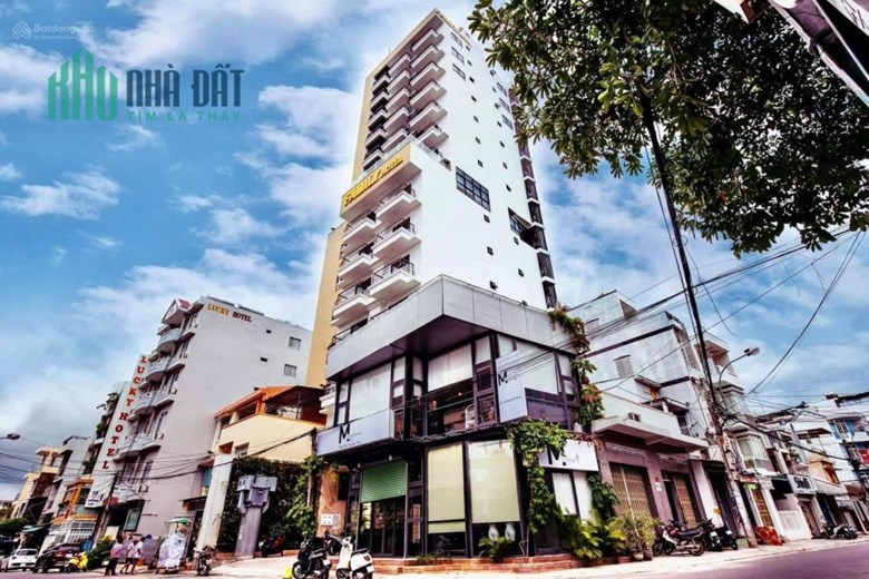 Cần bán nhà gấp MT Huỳnh Văn Bánh, P11, PN, 4x16, 6 tầng, GIẢM SÂU 4 TỈ CÒN 19,5 TỈ
