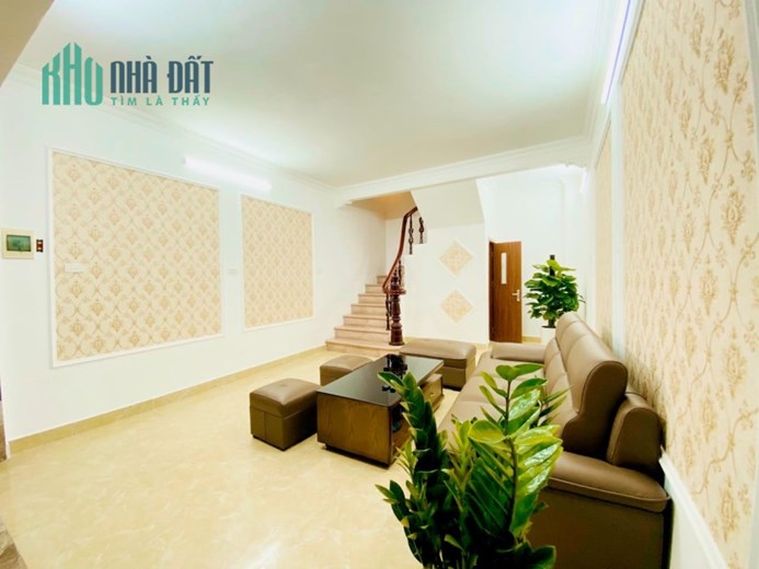 MẶT NGÕ THÔNG - ÔTÔ - KINH DOANH BUÔN BÁN MỞ VĂN PHÒNG ĐỀU ĐẸP CHỈ 20M RA MẶT PHỐ - DT:34M2 5 TẦNG