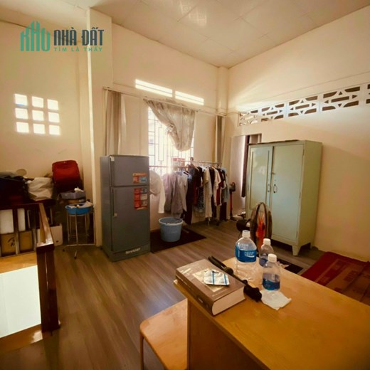 bán nhà 212 Nguyễn Hữu cảnh phường Thắng nhất vũng tàu diện tích 84m2 đường ô tô vào nhà có 3pn vị