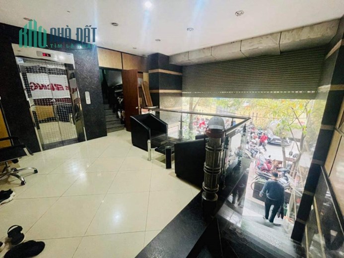 BÁN NHÀ MẶT PHỐ NGUYỄN CÔNG HOAN - BA ĐÌNH. DT 60M2. 5 TẦNG. GIÁ 25 TỶ