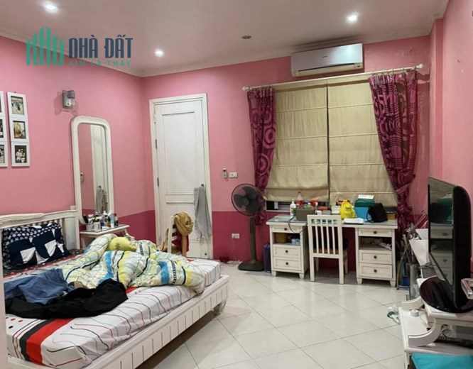 Cần bán nhà Doãn Kế Thiện, 60m2, 6T, Giá chỉ 11,5 tỷ, ô tô, KD sầm uất, nhà đẹp.