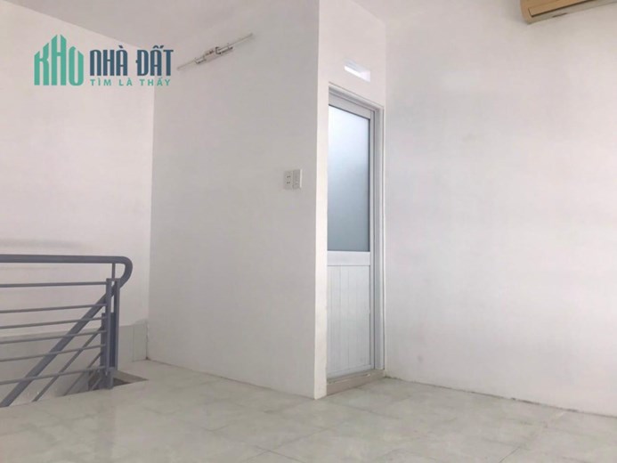 MÃ LÒ HẼM 4M NHÀ 2 TẦNG 35M2 - CHỦ GẤP BÁN 3 TỶ