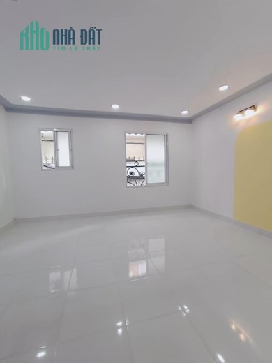 CHỈ 2.4 TỶ - 3 TẦNG - 16m2 - DƯƠNG VĂN DƯƠNG-TÂN PHÚ