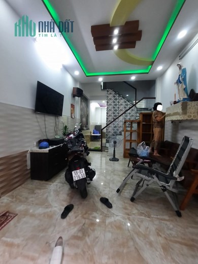 NHÀ 3 TẦNG SAU CĂN MT 1 CĂN - GẦN KCN TÂN BÌNH - SÁT AEON TÂN PHÚ - 5M HẺM XE TẢI THÔNG - 42M2