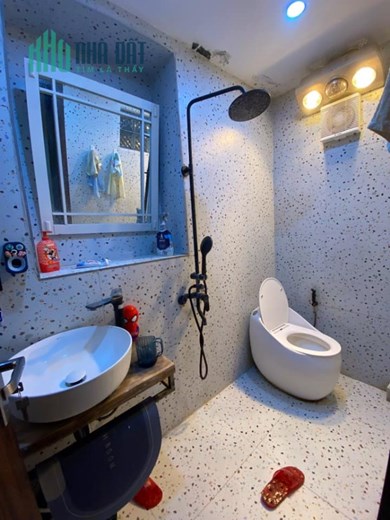 Cần bán nhà Đại Mỗ, Nam Từ Liêm ĐẸP - Ở NGAY 45M2, 5T, MT 4.5M, CHỈ 4.3 tỷ.