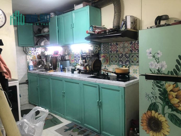 Hơn 5 tỷ có nhà 40m2x5 tầng PHÂN LÔ, Ô TÔ phố Vạn Phúc, Hà Đông
