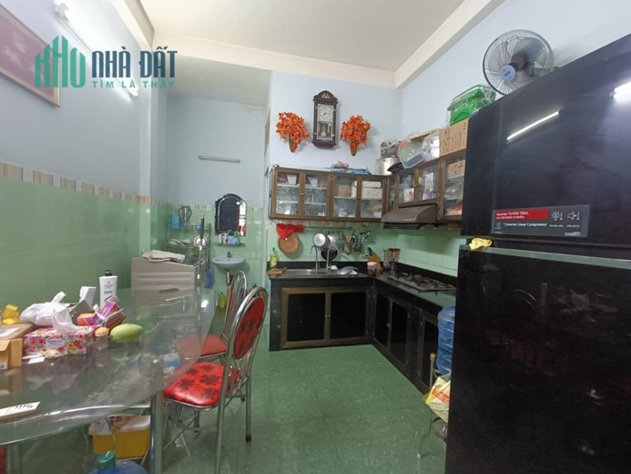 Chính chủ bán nhà 4 tầng mặt tiền đường Đỗ thị Tâm, nhựa 10m, 55m2 chỉ 9.5 tỷ, ngay sau lưng chợ