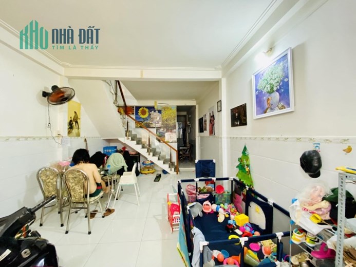 Bình Tân hàng xóm Tân Phú 48m2,HXH 3 tầng Nhỉnh 3 tỷ