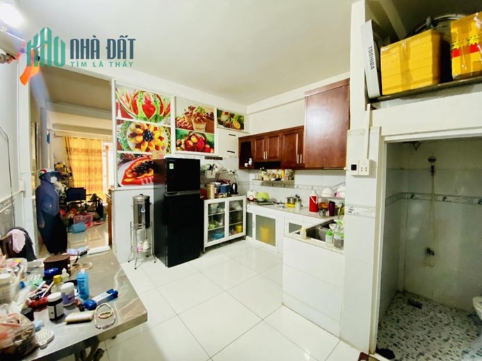 Bình Tân hàng xóm Tân Phú 48m2,HXH 3 tầng Nhỉnh 3 tỷ