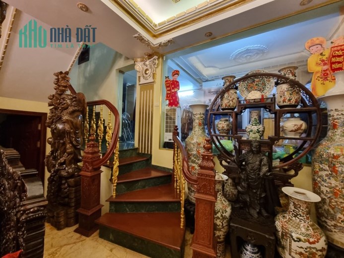 Biệt thự Hồ Tây 200m2 4T 22 tỷ, MORNING vào nhà, ĐẲNG CẤP THƯỢNG LƯU. 0912288365