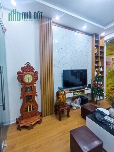 Bán nhà riêng Nguyễn Khuyến, HĐ Ô TÔ, PHÂN LÔ 35m2X5Tnhú 5 tỷ