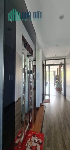 Bán nhà mặt phố Nguyễn Văn Cừ, KD, 100 m2, 6T, TM, chỉ 28 tỷ.