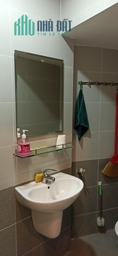Bán nhanh nhà MT đường 30 Nguyễn Duy Trinh, Q.2, 4 Tầng, 80m2, ngang 4m, 5PN, SHR. Chỉ 6.2 Tỷ