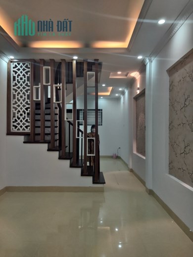 Bán nhà ngõ phố Phan Kế Bính, Đội Cấn, Linh Lang dt 40 m2 x 5 t mới tinh giá bán 5 tỷ