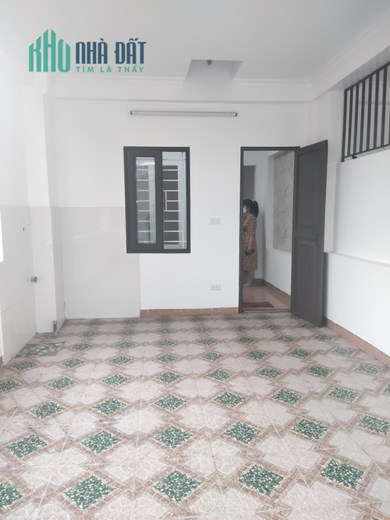 Bán nhà ngõ phố Phan Kế Bính, Đội Cấn, Linh Lang dt 40 m2 x 5 t mới tinh giá bán 5 tỷ