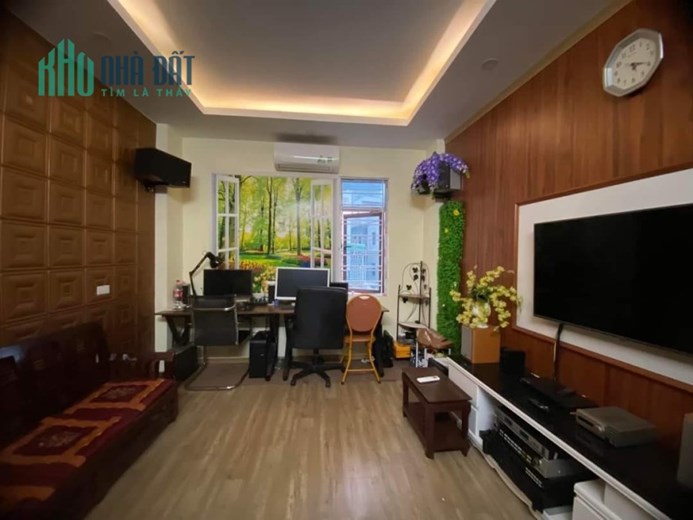 3 Tỷ - Nhà phố Minh Khai, Hoàng Mai, Hà Nội, 54m/5 tầng
