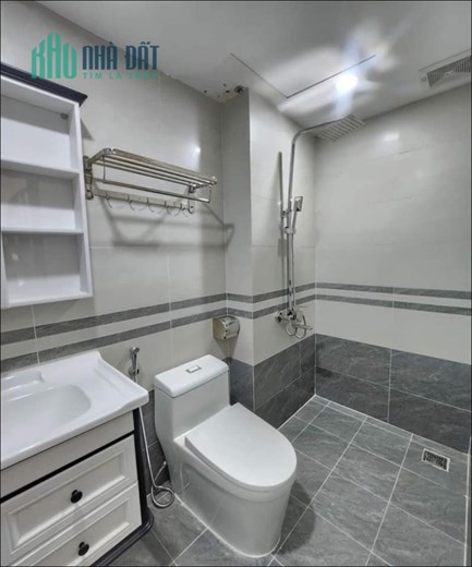 Ô TÔ ĐỖ CỬA 5.85 TỶ 10m. Bán Nhà #VẠN_BẢO Cạnh Sứ Quán Nhật Bản. 45m2 5T 5 Ngủ Có Ban Công