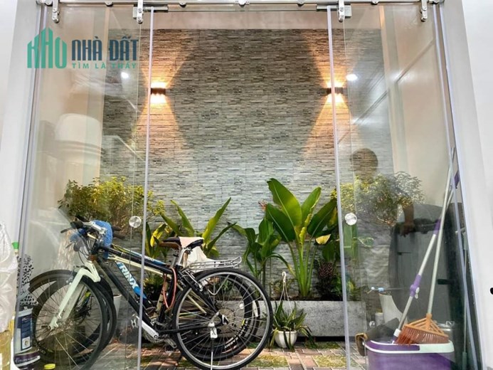 CẦN BÁN GẤP NHÀ MỚI NGỌC THỤY, 40M2 SẴN NHÀ 5 TẦNG Ở NGAY, 50M  Ô TÔ TRÁNH, TIỆN ÍCH BẠT NGÀN, GIAO