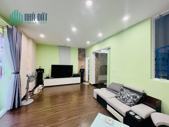 168 Hào Nam 40m2 4T 4,9 tỷ Gara Ôtô 7 chỗ Lô Góc 3 Thoáng KDVP