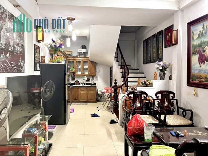 BÁN NHÀ TRẦN QUÝ CÁP 34M2 X 6 TẦNG, KHÔNG QUY HOẠCH, NGÕ TO RỘNG, AN NINH ĐỈNH, 4,3 TỶ, LH