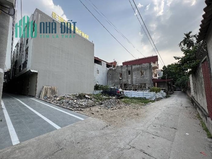 Chủ cần  bán gấp đất Đản dị- Đông Anh- Hà nội DT: 42m, MT= 4m, chủ giảm chào 100tr so với ban đầu