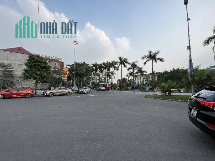 Chủ cần  bán gấp đất Đản dị- Đông Anh- Hà nội DT: 42m, MT= 4m, chủ giảm chào 100tr so với ban đầu