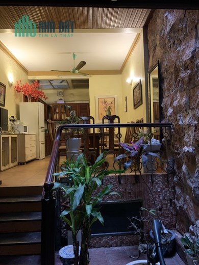 Bán nhà Lý Nam Đế, Hoàn Kiếm 70m x 5T nhỉnh 17 tỷ gara ôtô tránh an ninh ô thang máy kd tốt
