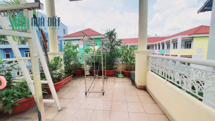 Bán nhà hẻm xe hơi Nơ Trang Long, Q. Bình Thạnh, 62m2, 4 tầng, Lô góc Giá rẻ