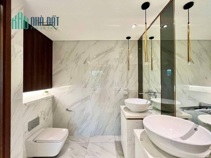 BÁN CĂN HỘ CAO CẤP SÁT QUẬN 7 CHỦ ĐẦU TƯ SINGAPORE THANH TOÁN CHỈ 20% ĐẾN KHI NHẬN NHÀ