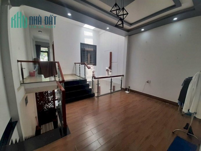 .Nhà Mặt Tiền đường 7.5m Hoà Thọ Đông, 100m2, đẹp