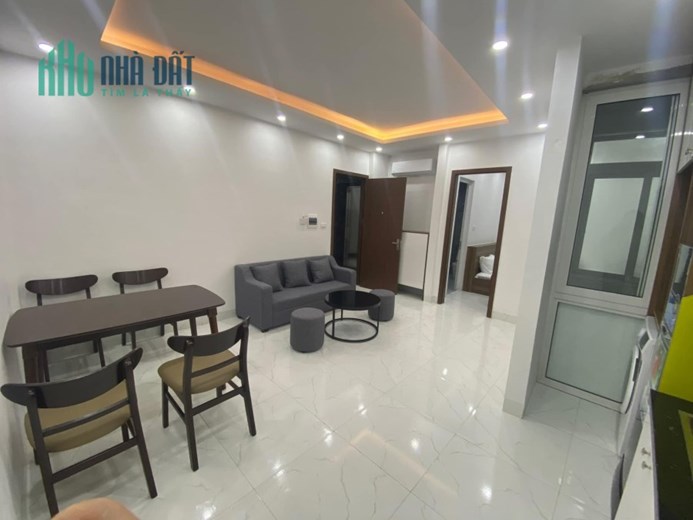 Cần nhượng lại căn hộ 1PN tầng 4 trong nhà 6 tầng ở Đội Nhân, Ba Đình