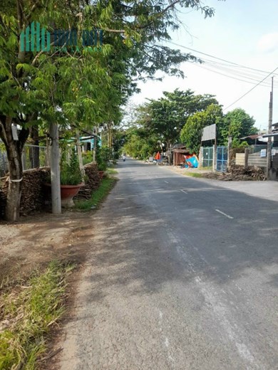 BÁN GẤP đất vị trí đẹp tại Nguyễn Chí Thanh, P. Trà Nóc, Bình Thủy, Cần Thơ