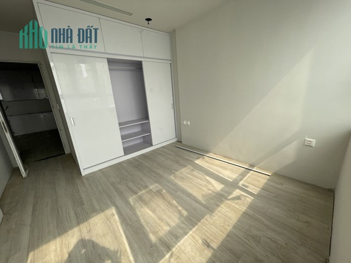 Bán căn hộ phố Hoàng Đạo Thúy 103m2 tháng 6/2023 nhận nhà, tặng 1 năm phí đỗ ô tô