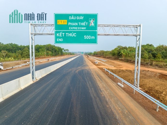 Đất sổ hồng Ngã 4 Dầu Giây,Đồng Nai, chỉ 420 triệu công chứng ngay