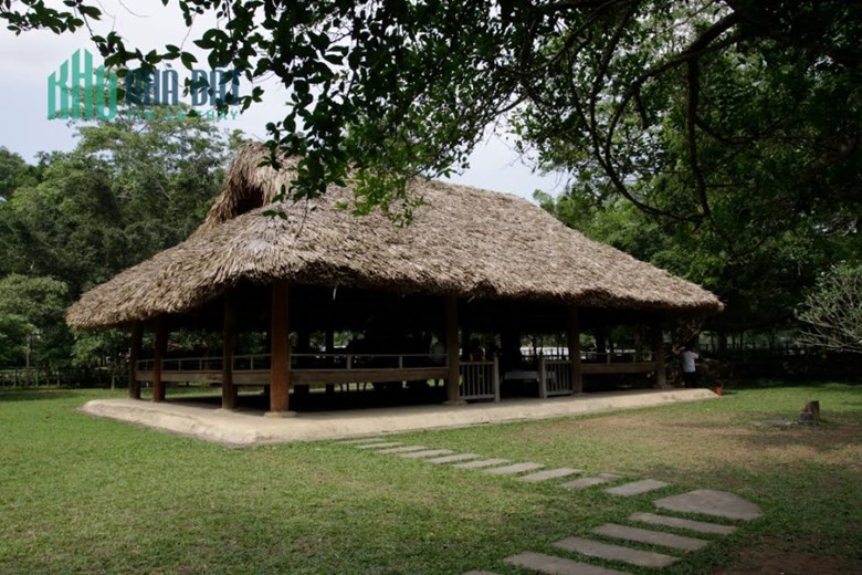 Bán miếng đất Đường chính Ql2c. Cụm Đình Hồng Thái Tuyên Quang. Kinh doanh tấp nập. Nhà hàng dịch