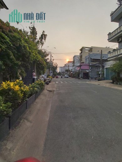 Bán nhà Trần Xuân Soạn, Quận 7, 118m2, chỉ 4.2 tỷ