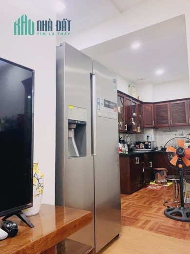 Chính chủ bán căn hộ 3pn 108m2 giá 3ty4 bán trong tháng 4 lh 0394392185