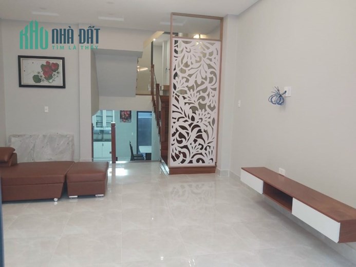 Bán gấp Nhà đẹp khu Anada đường Phù Đổng Thiên Vương, Đà Lạt giá 9.5 tỷ