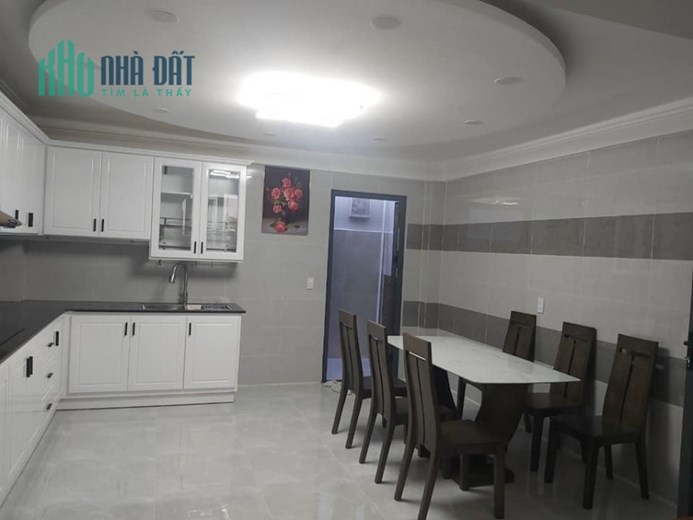 Bán gấp Nhà đẹp khu Anada đường Phù Đổng Thiên Vương, Đà Lạt giá 9.5 tỷ