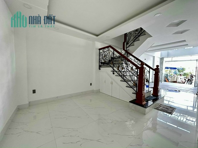 Bán nhà mặt tiền đường số Xe Hơi vào nhà Bình Trưng Tây , Quận 2