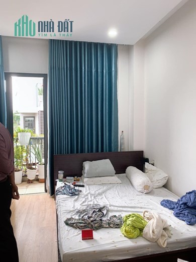 hiếm. Biệt Thự hẻm, lộ ô tô, 7,5x25m, trung tâm Quận 7, chỉ 7.8 tỷ