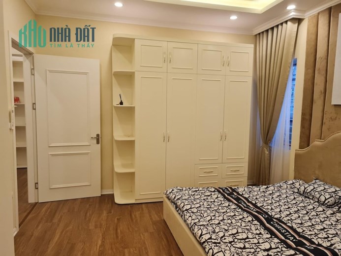 Bán Nhà Trương định 52m x 5 tầng x mt4,2m giá 5,2 tỷ full nội thất