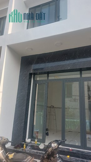 Chính Chủ Bán Gấp Căn Nhà Mới Xây Ngay Quận Bình Tân - Nhà Mới 100% - Sổ Hồng Sẵn - Vay 50% Ngân