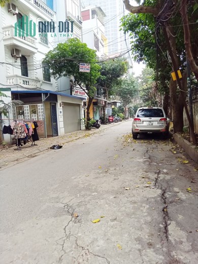 Gia đình cần bán nhà gấp Phố Nguyễn Phong Sắc giá 23 tỷ, 100m x 7T, Oto tránh nhau