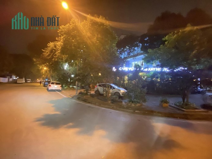 SIÊU PHẨM  HOÀNG MAI - SIÊU BT KĐT MỚI PHÁP VÂN - DIỆN TÍCH 288 m2 giả chỉ nhỉnh 42 tỷ
