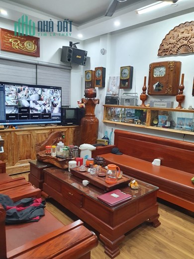SIÊU PHẨM ĐỐNG ĐA - MỚI ĐẸP - GARA - KINH DOANH - PHÂN LÔ - Ô TÔ TRÁNH. DT 50m, MT5.2m giá 11.5 tỷ.