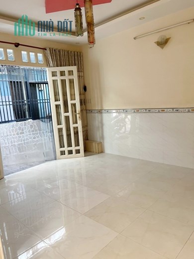 Nhà bán hẻm Dương Bá Trạc Phường 1 Quận 8 - Giá : 2 Tỷ 350
